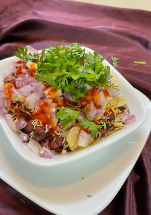 A picture of Rajma Chat.