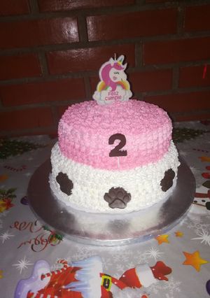 Una foto de Torta crema piña