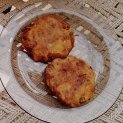 A picture of Potato chicken cutlets.