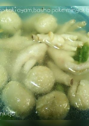 Foto resep Sop kaki ayam,baso,dengan minyak bawang