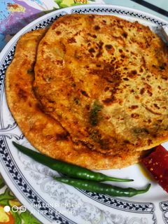 अचारी परांठा (Achari Paratha recipe in Hindi) रेसिपी मुख्य फोटो