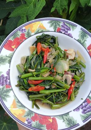 Foto resep Tumis kangkung Saus Tiram