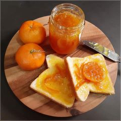 A picture of Orange Marmalade.
