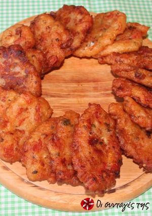 A picture of Delicious Tomato patties (domatokeftedes).