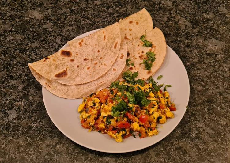 Recipe of Award-winning Fulka with paneer bhurji