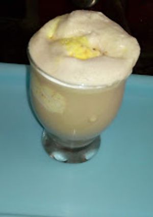 A picture of Cold coffee with ice cream.