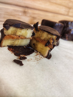 Egészséges banán snack recept fotója