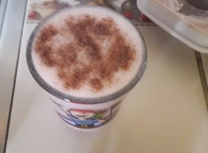 Una foto de Bebida de cebada con leche