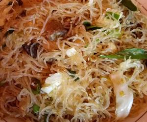 Resep mudah Oseng bihun lombok ijo Yummy Mantul