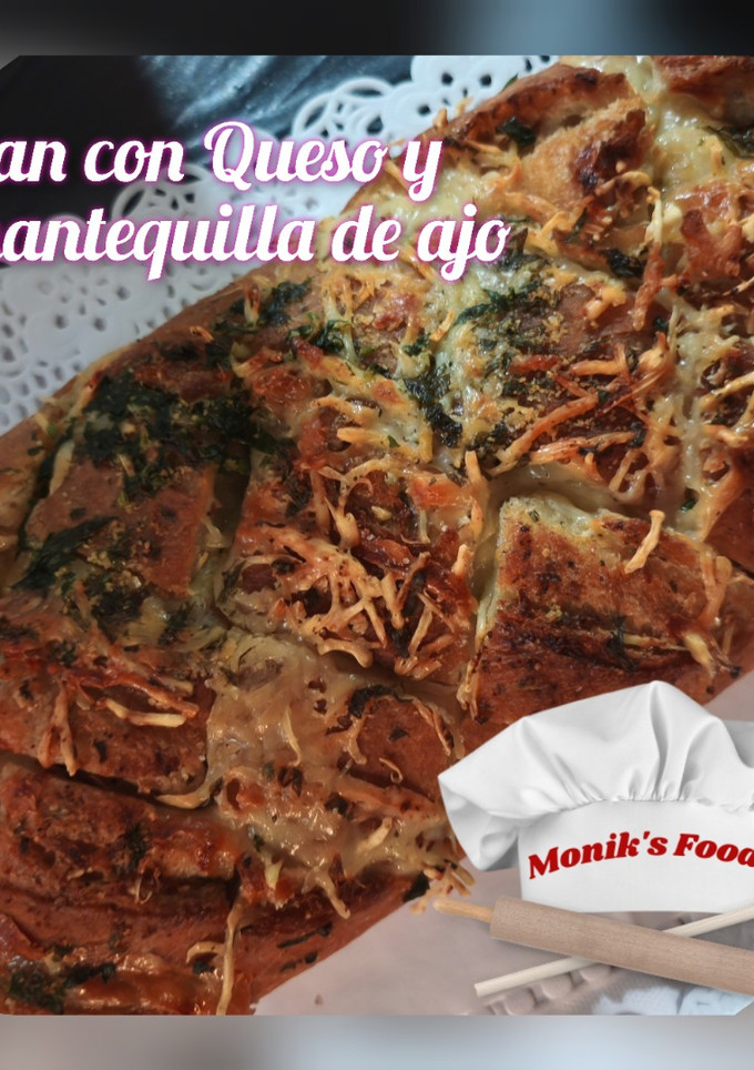 Una foto de Pan con queso y mantequilla de ajo 😋