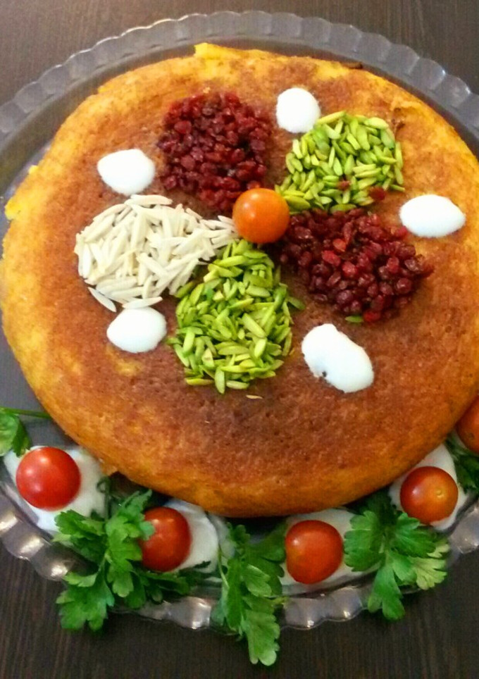 عکسی از دستور ته چین مرغ و بادمجان 🍗 🍆