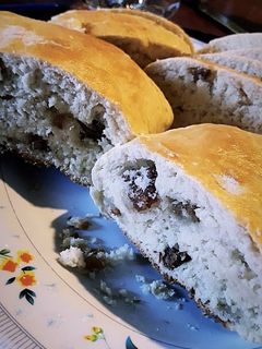 Una foto de Pan casero con o sin chicharrón