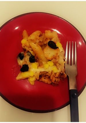 A picture of Chicken Pasta Pizza.
