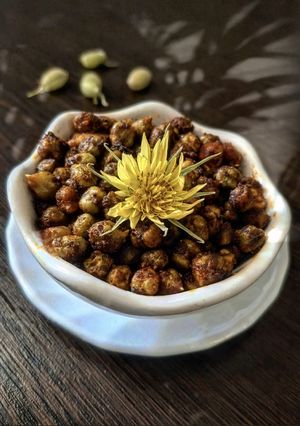 عکسی از دستور نخود برشته با ادویه مدیترانه ای