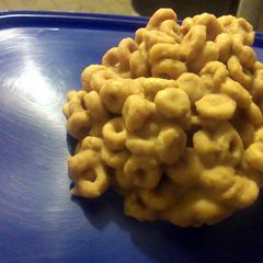 A picture of Peanut Butter Cheerio Treats.