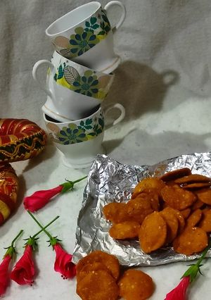 બાજરીના વડા (Bajri Vada Recipe In Gujarati) રેસીપી મુખ્ય ફોટો