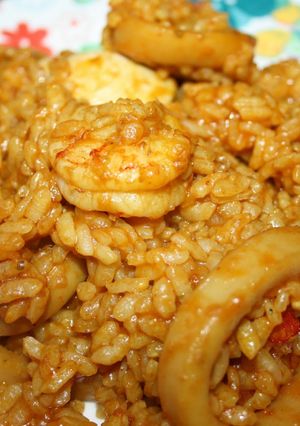 Foto principal de Arroz con calamares, langostinos y almejas (Olla programable)