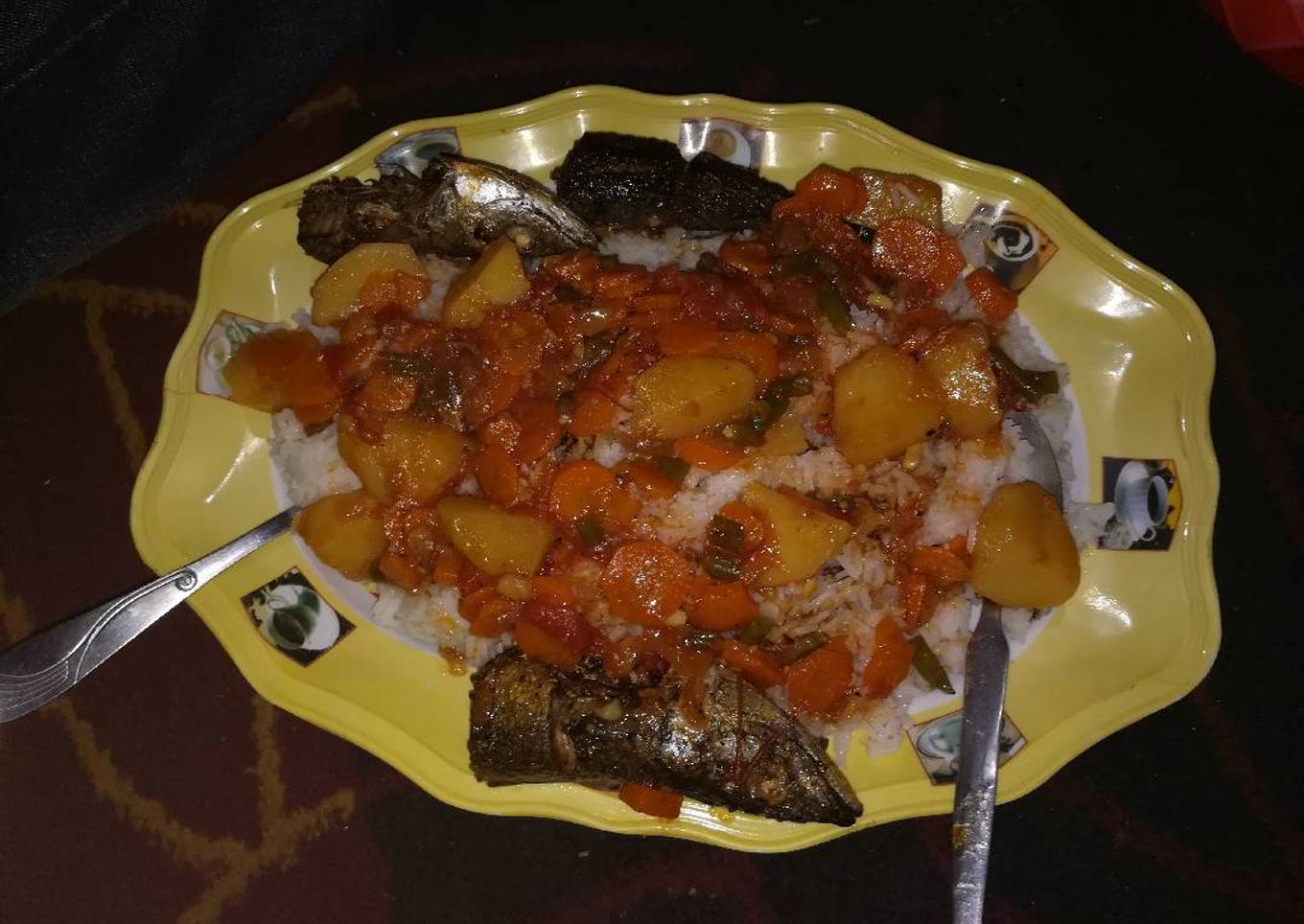 Rice with potatofish stew