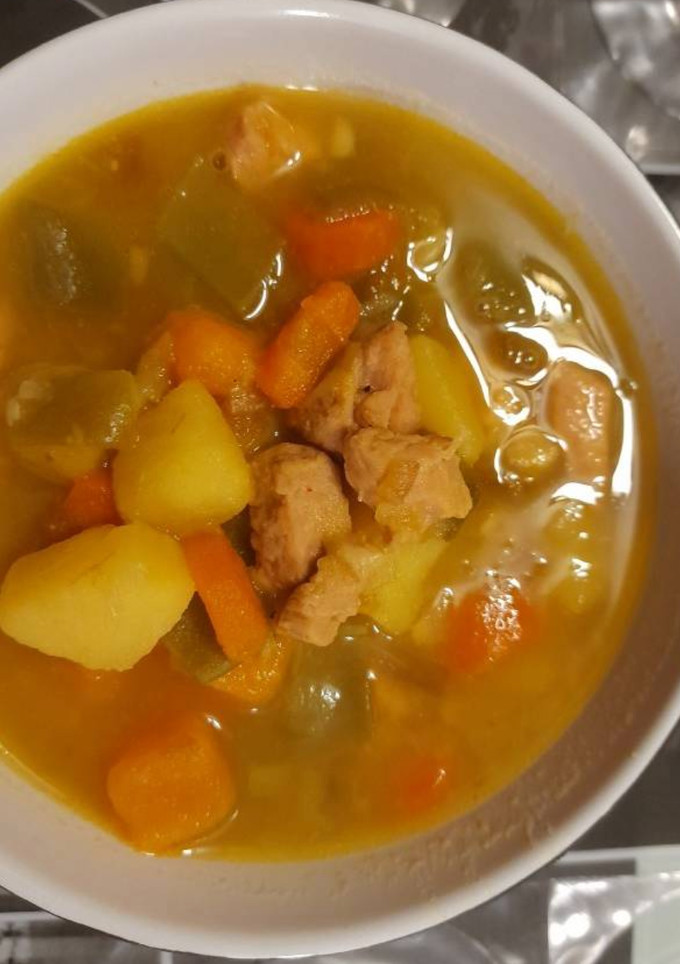 Una foto de Guiso de pavo con verduras