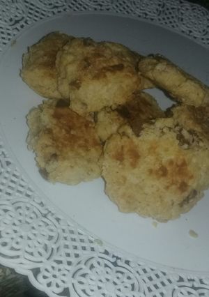 Una foto de Galletitas de avena Saludables con chispitas de chocolates 😊