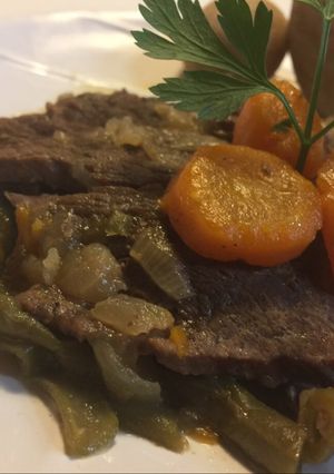Una foto de Filetes de ternera con verduras