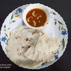 A picture of Kaju masala.