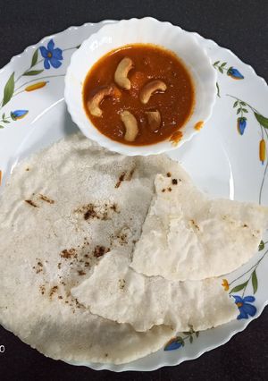 A picture of Kaju masala.