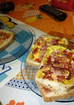 Una foto de Omelette en canasta