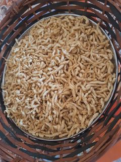 ભાવનગરી ગાંઠિયા (Bhavnagari Gathiya Recipe in Gujarati) રેસીપી મુખ્ય ફોટો