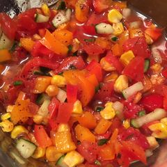 A picture of Pico de gallo no onions.