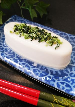 A picture of Chilled Tofu with 'Hiroshi' Seasoning.