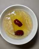 Yến Chưng Táo Đỏ Và Lê