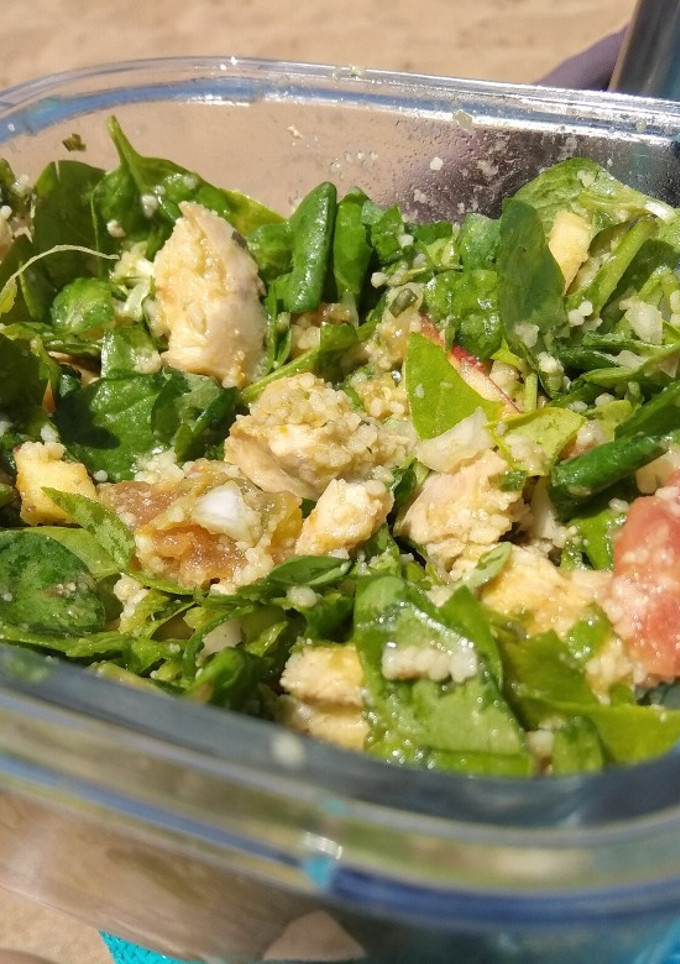 Una foto de Ensalada de aprovechamiento