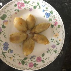 A picture of Stuffed onion.