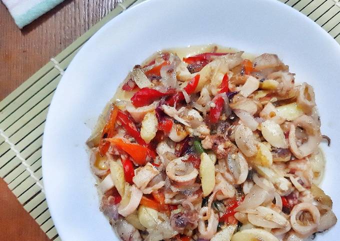 Resep Tumis Jengkol Cumi Asin yang Bikin Ngiler