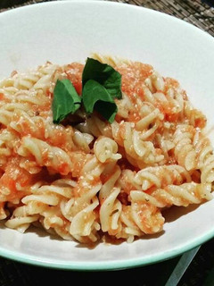 Foto resep Pasta Fussili Keju Tomat
