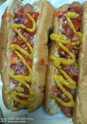 A picture of Yummy beef hotdogs#5orlessingredientschallenge#4wkschallenge.