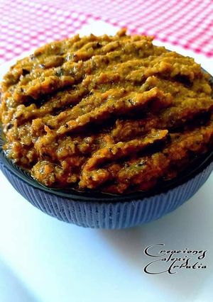 Una foto de Tapenade al estilo de cocina creativa de alexis Urrutia