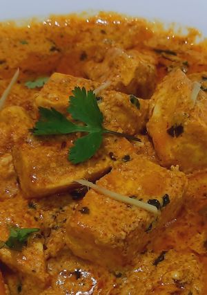 A picture of Paneer Tikka Masala.