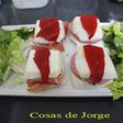 Huevos cuadrados con jamón y mortadela