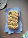 Cheesy Pull Apart Garlic Bread