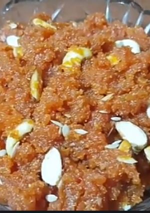 A picture of Gajar ka Hlwaa.
