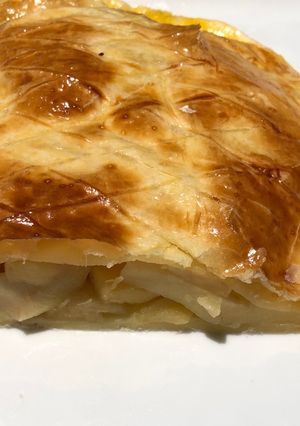 Une photo de Chausson aux pommes géant