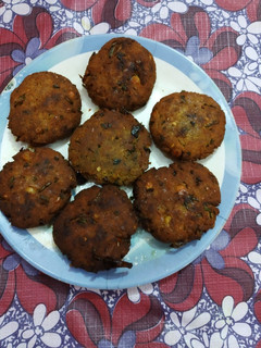 A picture of Shami crispy kabaab.