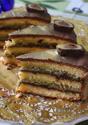 Mozart golyó torta recept fotója