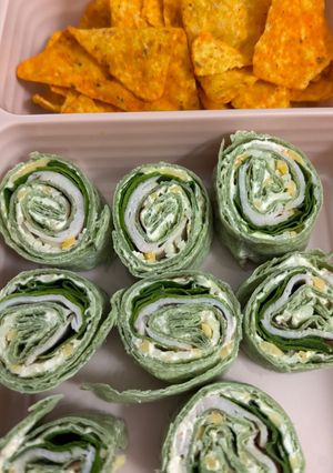 A picture of Cajun turkey pinwheels.