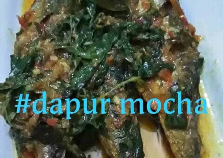 Ikan kembung woku