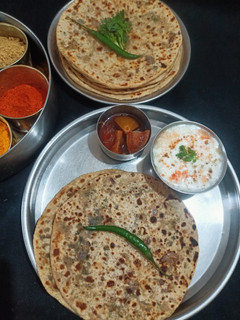 सत्तू का पराठा (sattu ka Paratha recipe in Hindi) रेसिपी मुख्य फोटो