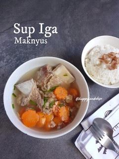 Foto resep Sup Iga Maknyus