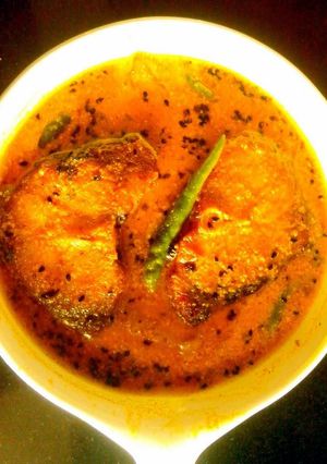 A picture of Fish in Mustard Sauce(Macher Jhaal).
